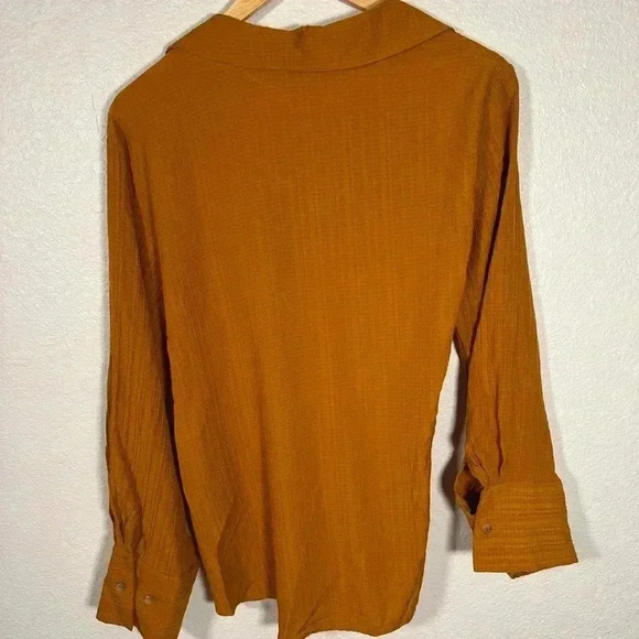 NWOT TopShop Textured Wrap Top In Tobacco - Picture 8 of 10
